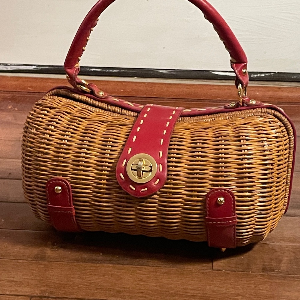 Wicker Mini Top-Handle Bag with Red Trim - Picture 2 of 8